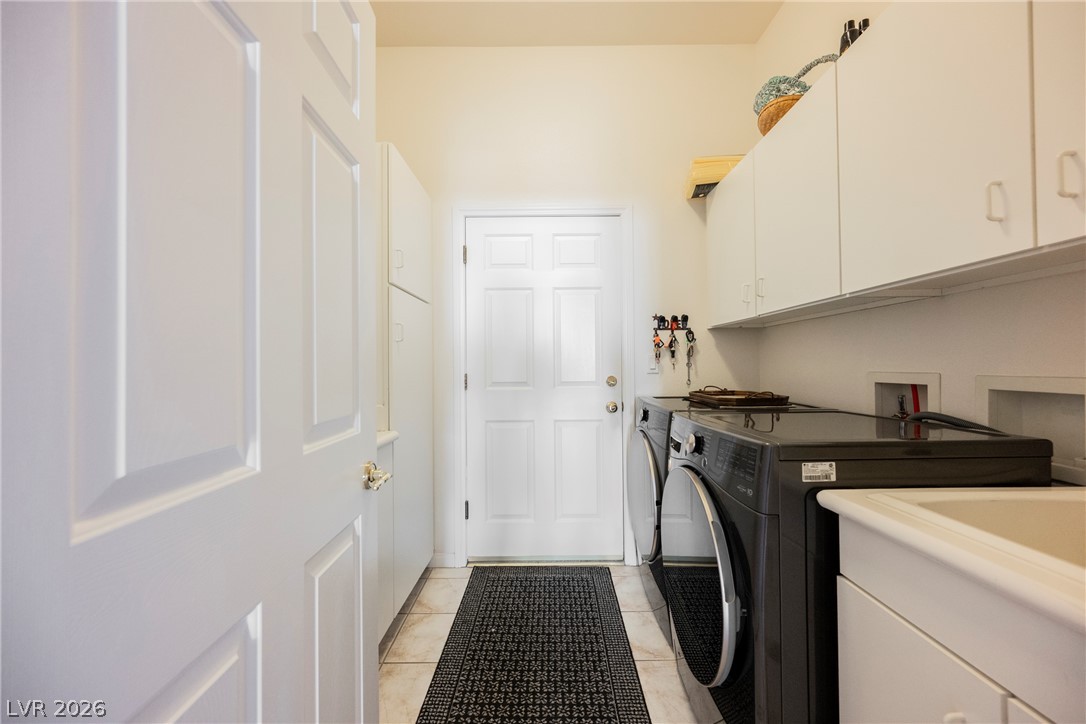 5494 Pine Ranch Street Las Vegas NV 89113