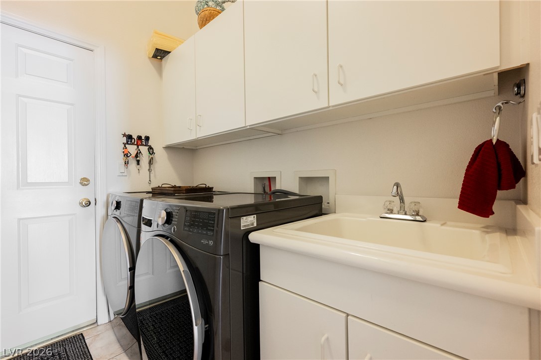 5494 Pine Ranch Street Las Vegas NV 89113