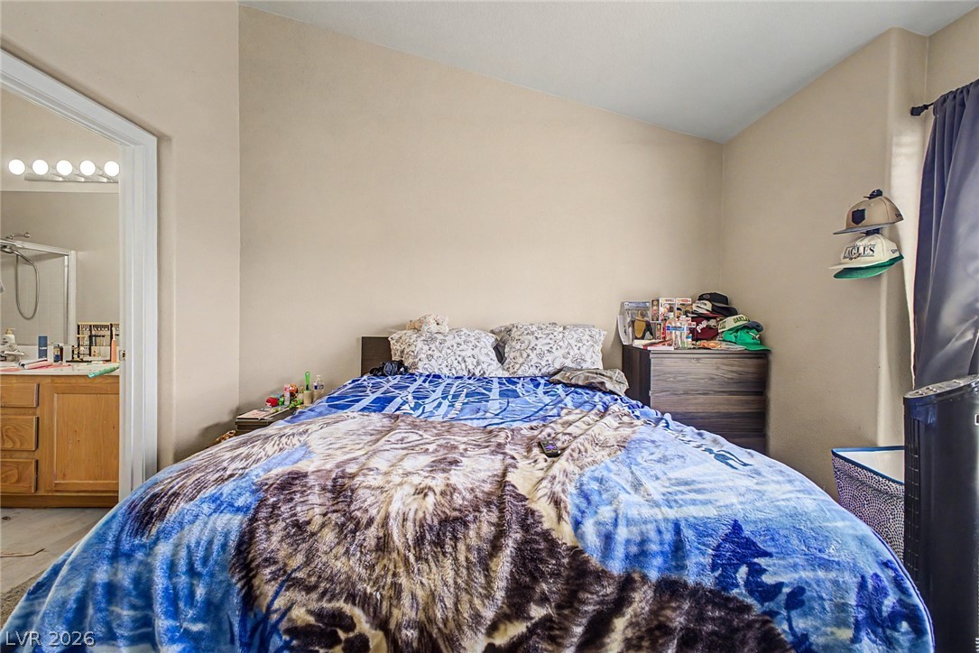 8431 Tiger Woods Avenue Las Vegas NV 89128