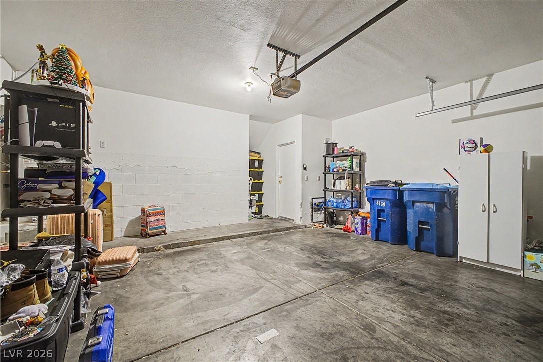 8431 Tiger Woods Avenue Las Vegas NV 89128