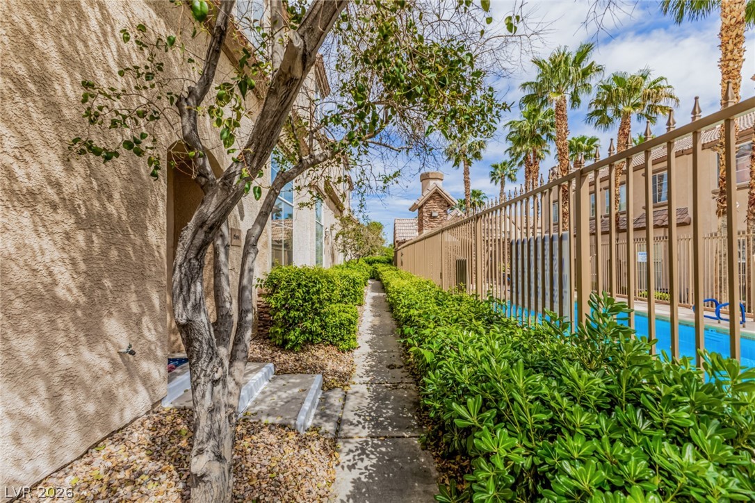 8431 Tiger Woods Avenue Las Vegas NV 89128