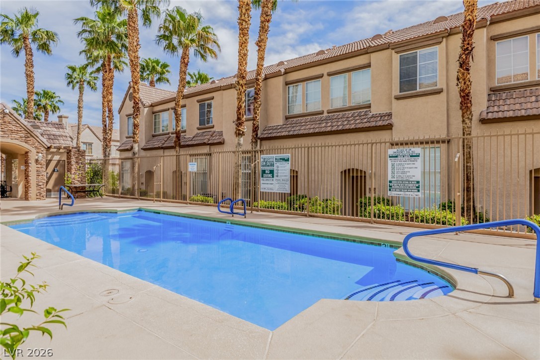 8431 Tiger Woods Avenue Las Vegas NV 89128