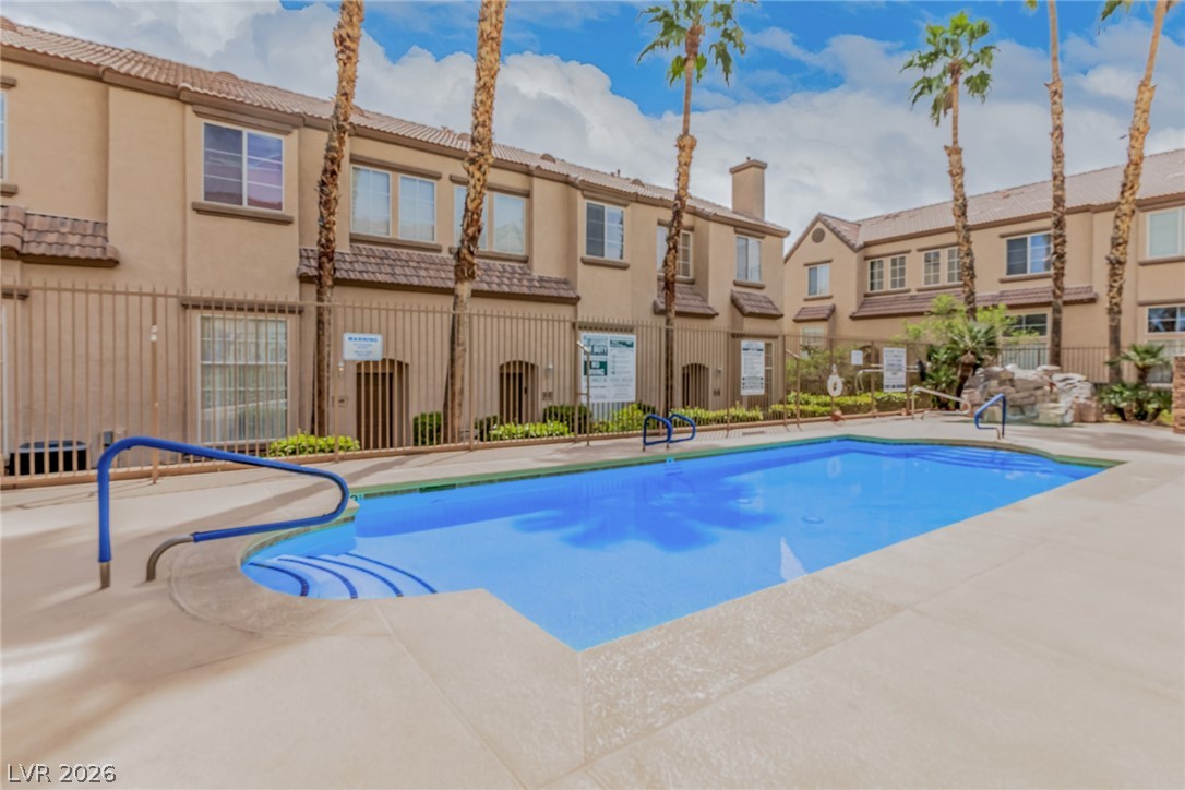 8431 Tiger Woods Avenue Las Vegas NV 89128