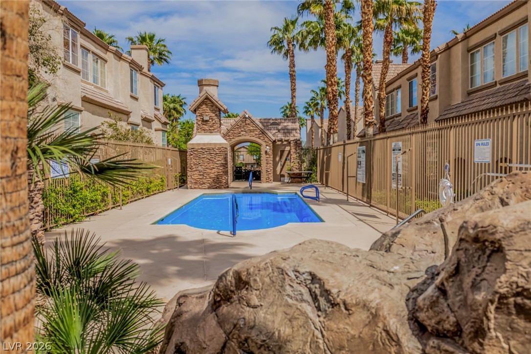 8431 Tiger Woods Avenue Las Vegas NV 89128