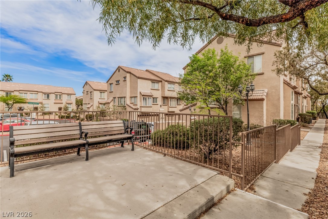 8431 Tiger Woods Avenue Las Vegas NV 89128