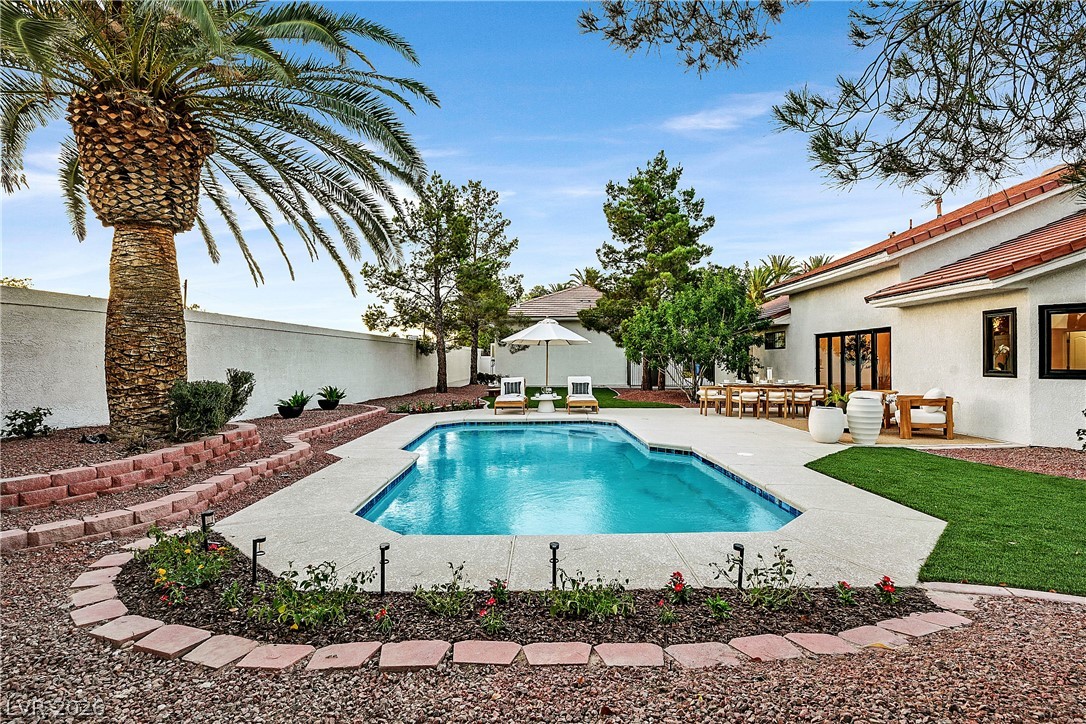 206 East Mesa Verde Lane Las Vegas NV 89123