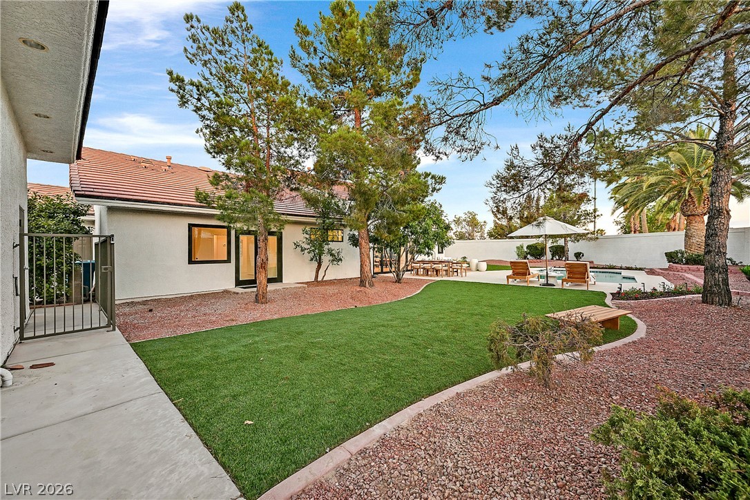 206 East Mesa Verde Lane Las Vegas NV 89123