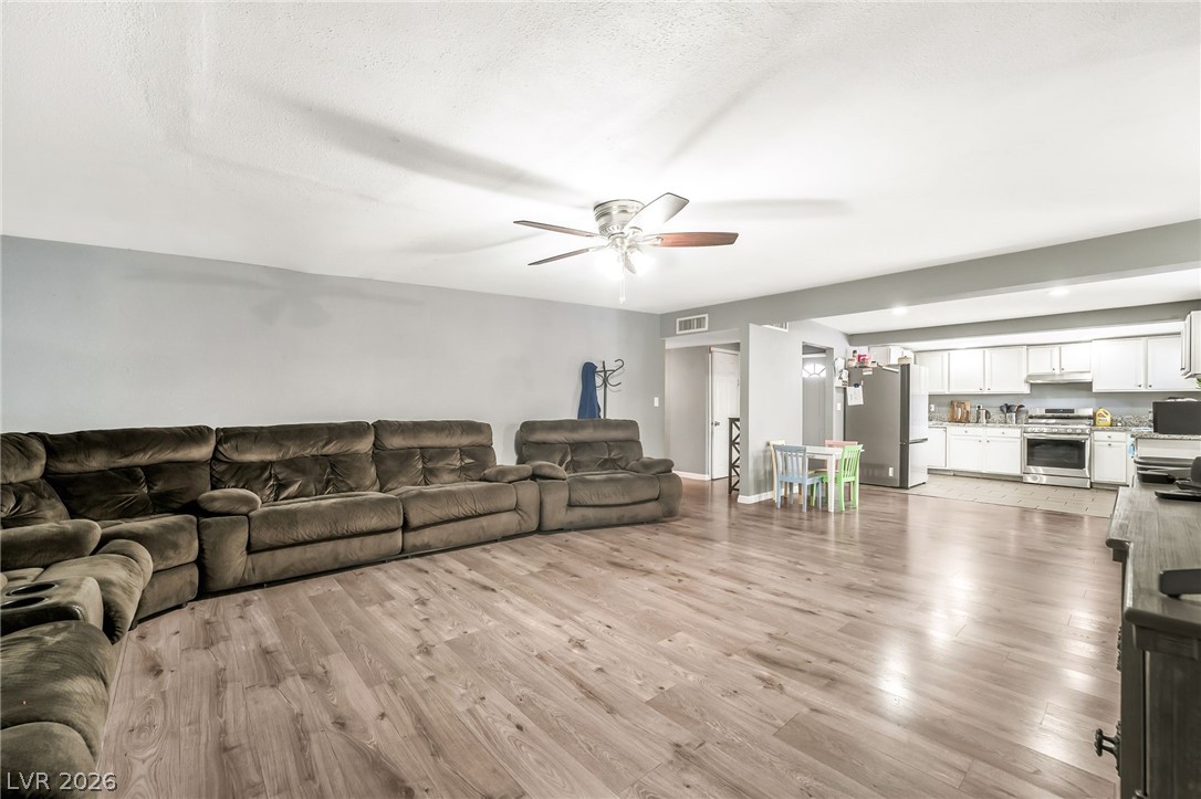 5133 Sun Valley Drive Las Vegas NV 89122