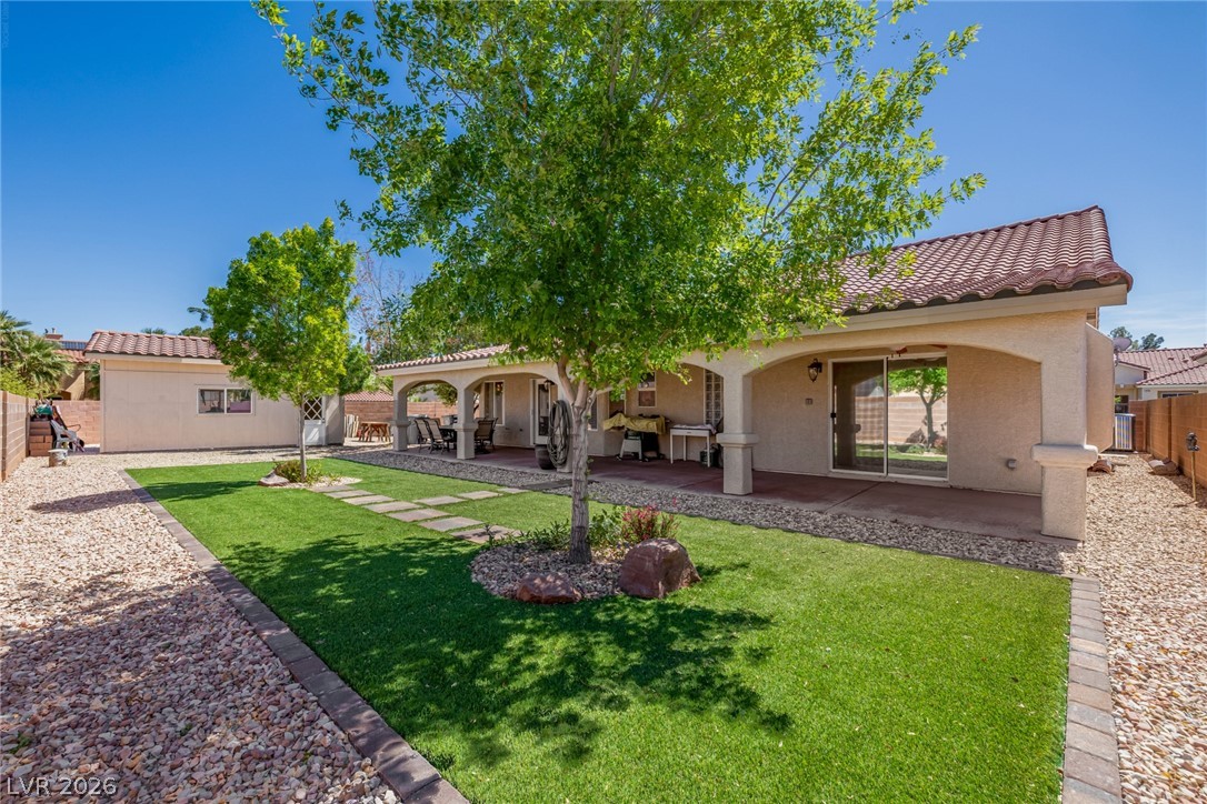 1868 Crystalaire Court Las Vegas NV 89123