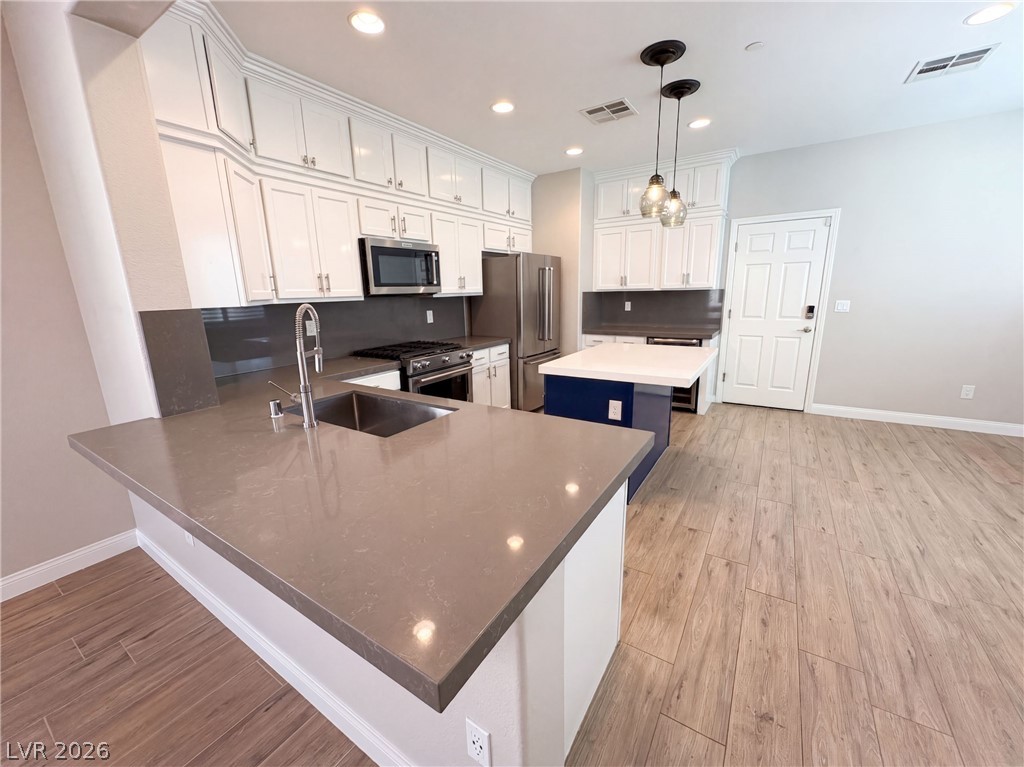 69 Via Di Mello Henderson NV 89011
