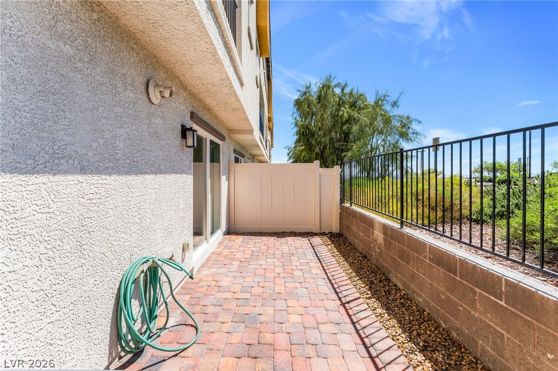 10083 Vibrant Moon Avenue Las Vegas NV 89129