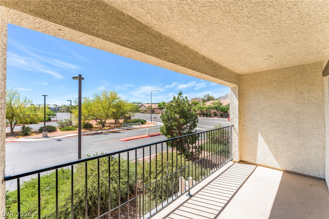 10083 Vibrant Moon Avenue Las Vegas NV 89129