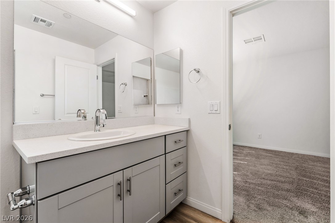 10083 Vibrant Moon Avenue Las Vegas NV 89129