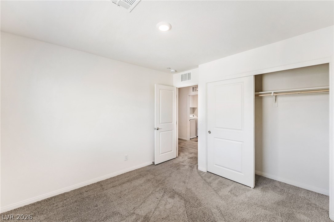 10083 Vibrant Moon Avenue Las Vegas NV 89129