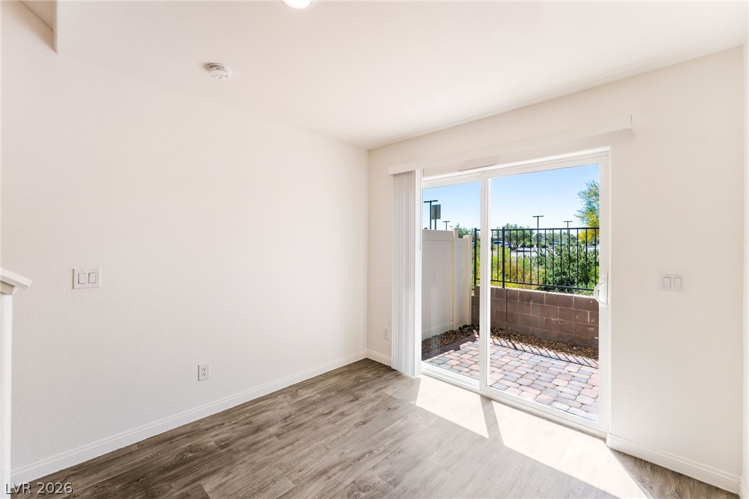 10083 Vibrant Moon Avenue Las Vegas NV 89129