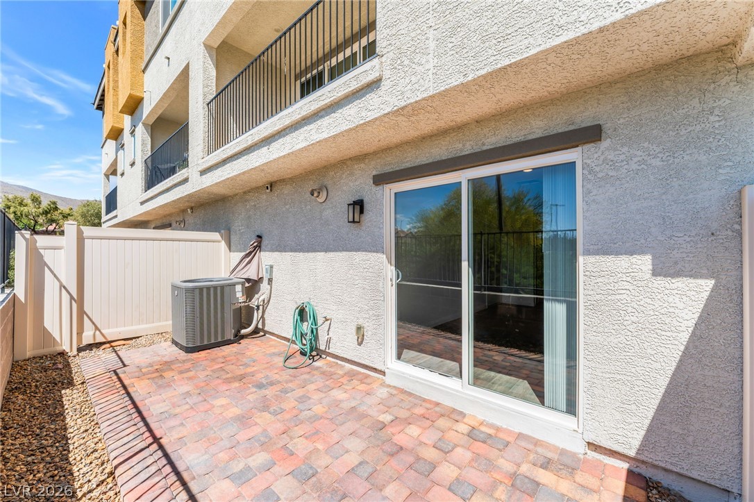 10083 Vibrant Moon Avenue Las Vegas NV 89129