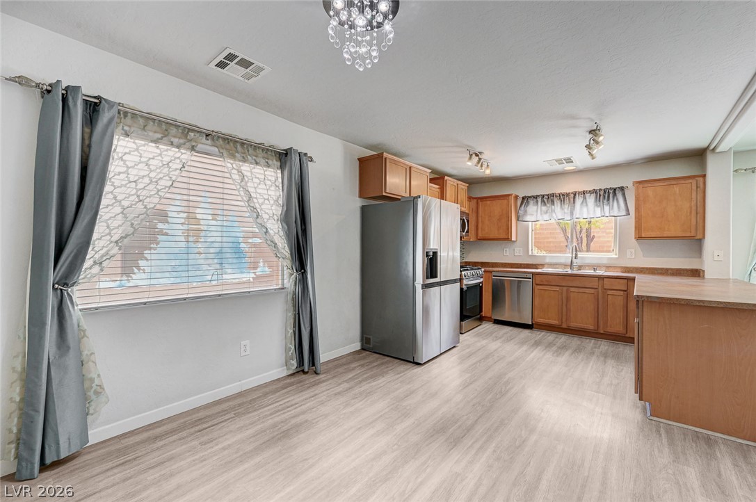 9139 Mackanos Avenue Las Vegas NV 89148