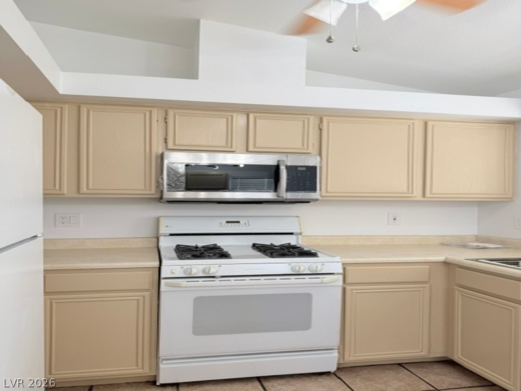6204 Caprino Avenue Las Vegas NV 89108
