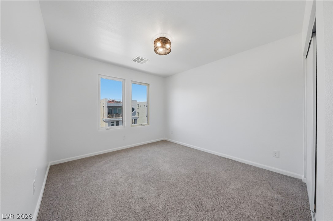 8111 Carpenter Creek Avenue Las Vegas NV 89113