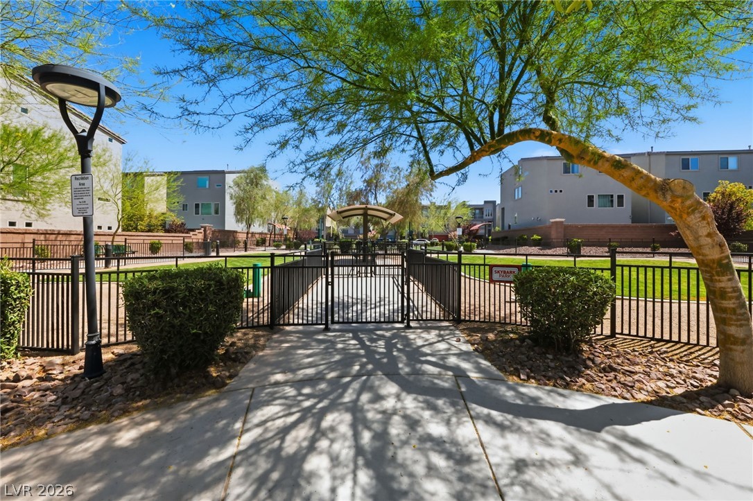 8111 Carpenter Creek Avenue Las Vegas NV 89113