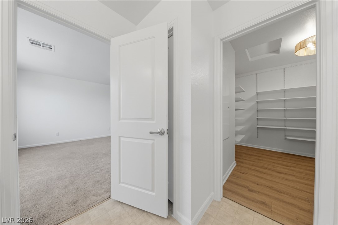 8111 Carpenter Creek Avenue Las Vegas NV 89113