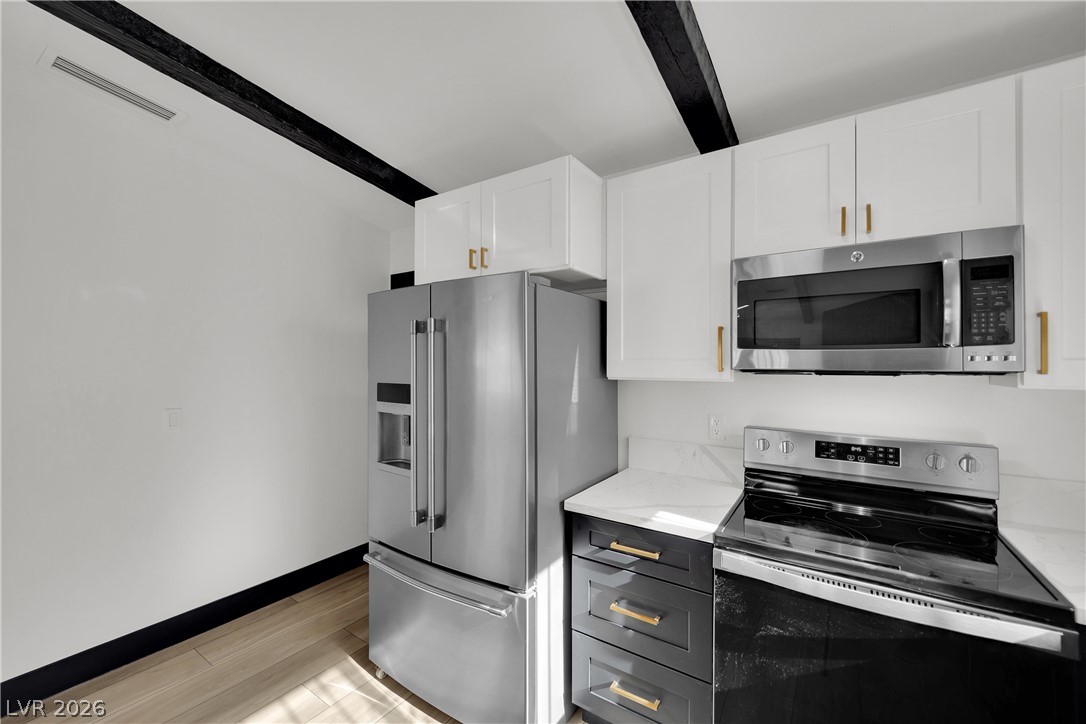 6329 Explorer Drive Las Vegas NV 89103