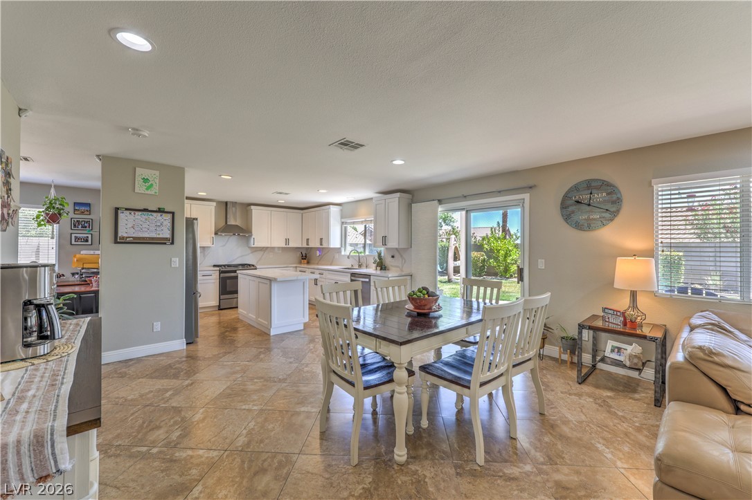 152 Welland Court Las Vegas NV 89144