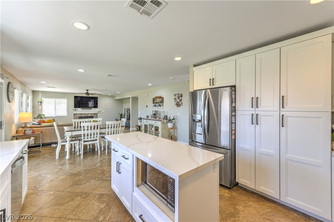 152 Welland Court Las Vegas NV 89144