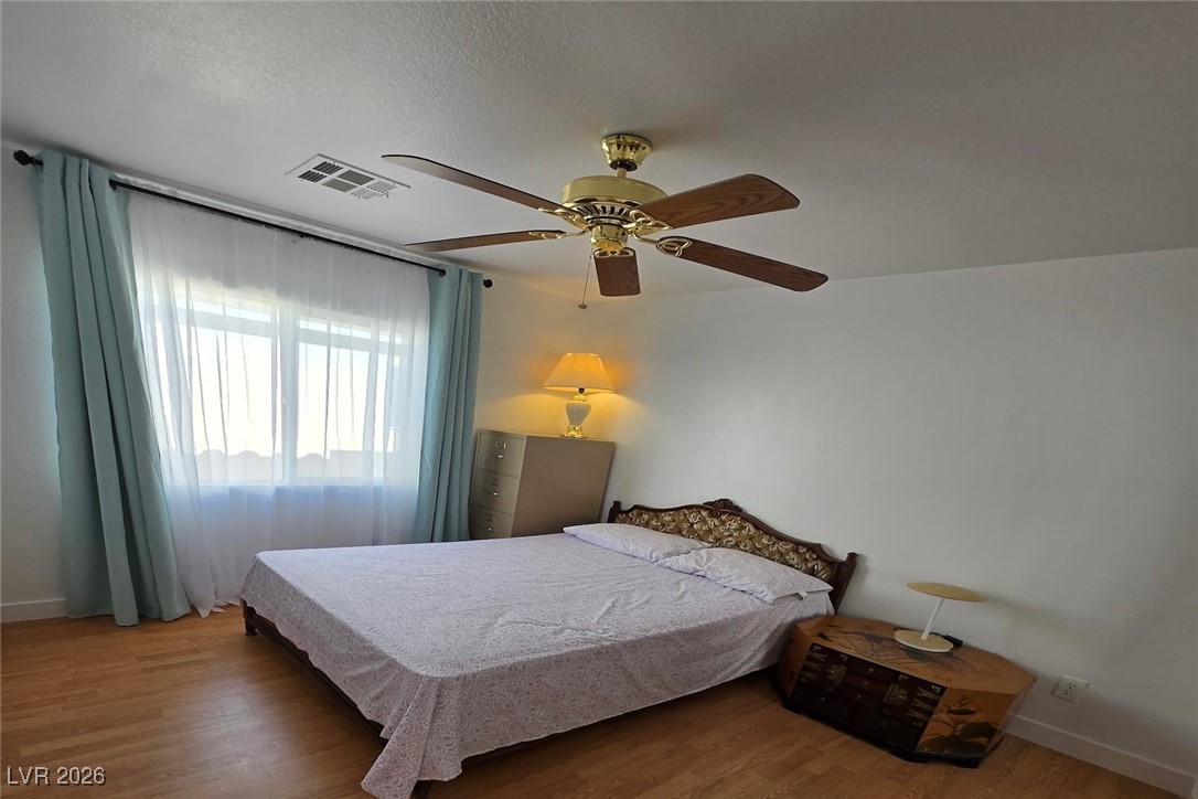 10766 Artesia Wells Street Henderson NV 89052