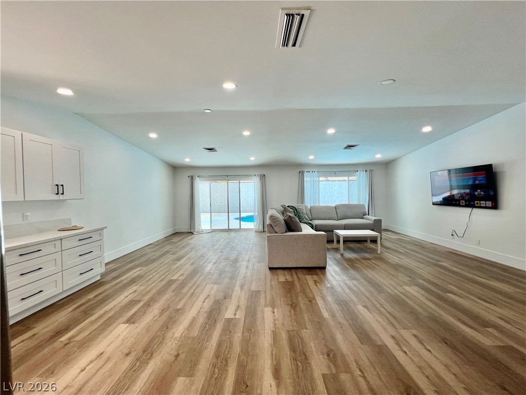 6191 Bullion Boulevard Las Vegas NV 89103