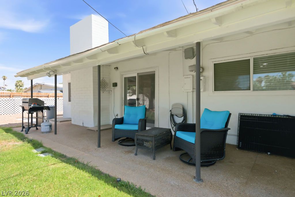 551 East Oakey Boulevard Las Vegas NV 89104