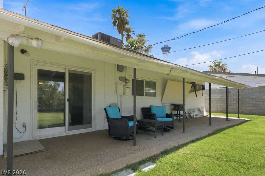 551 East Oakey Boulevard Las Vegas NV 89104