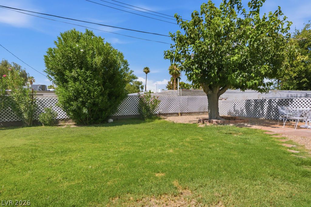 551 East Oakey Boulevard Las Vegas NV 89104