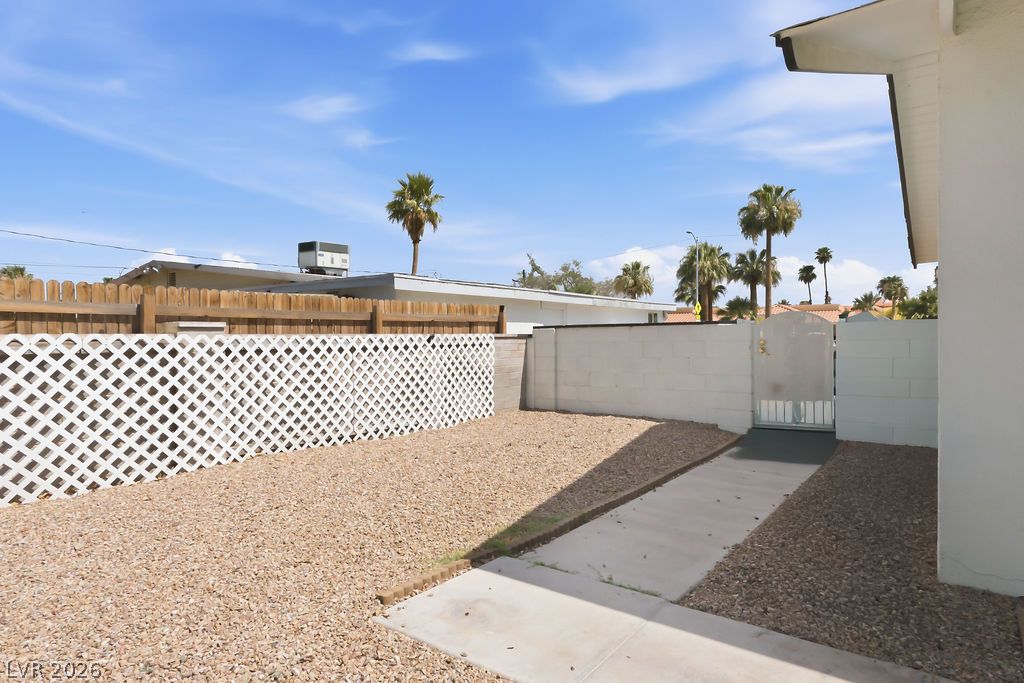551 East Oakey Boulevard Las Vegas NV 89104