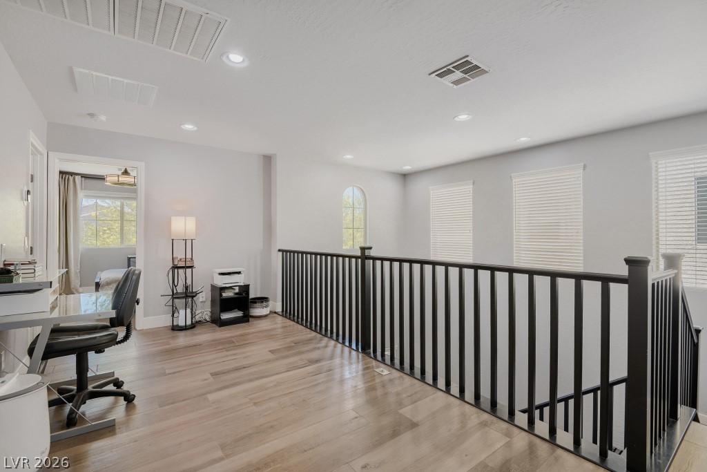8964 Willow Break Avenue Las Vegas NV 89148