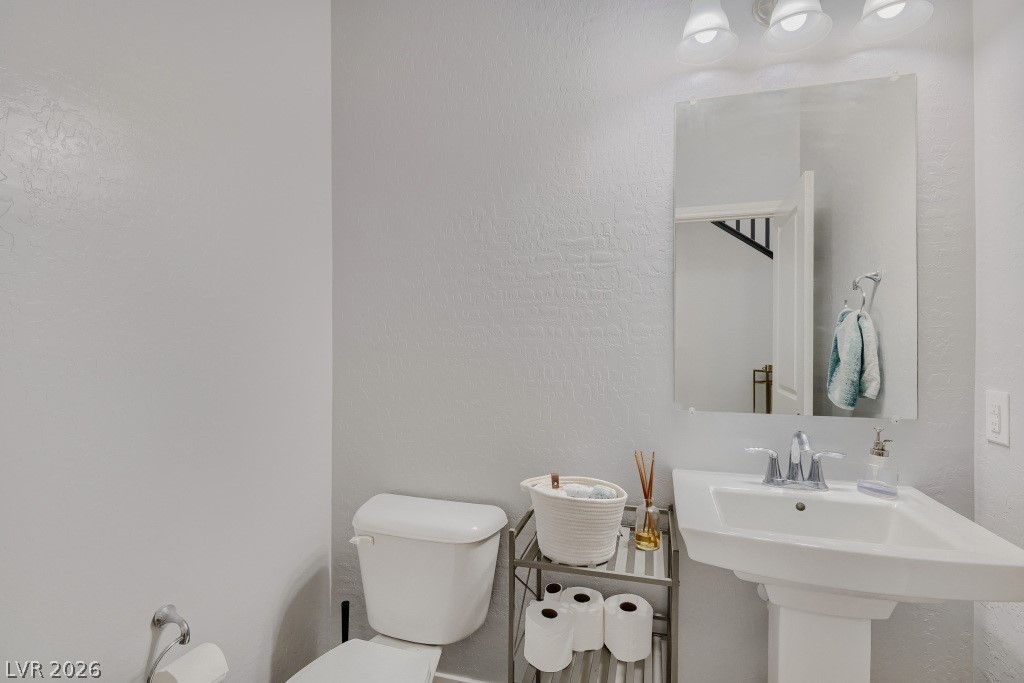 8964 Willow Break Avenue Las Vegas NV 89148