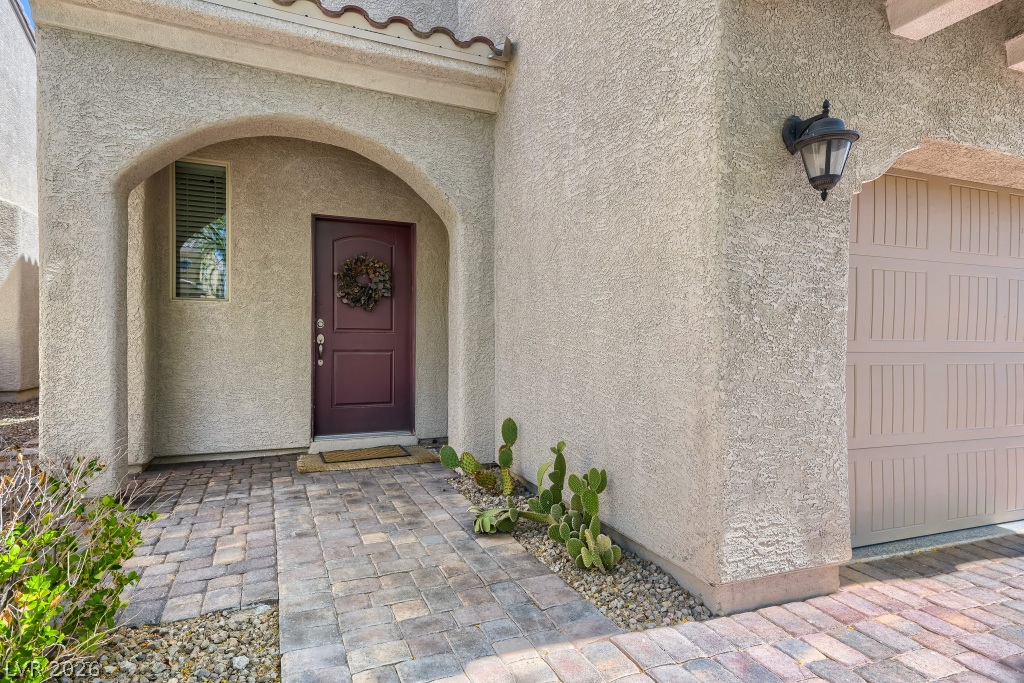 8964 Willow Break Avenue Las Vegas NV 89148