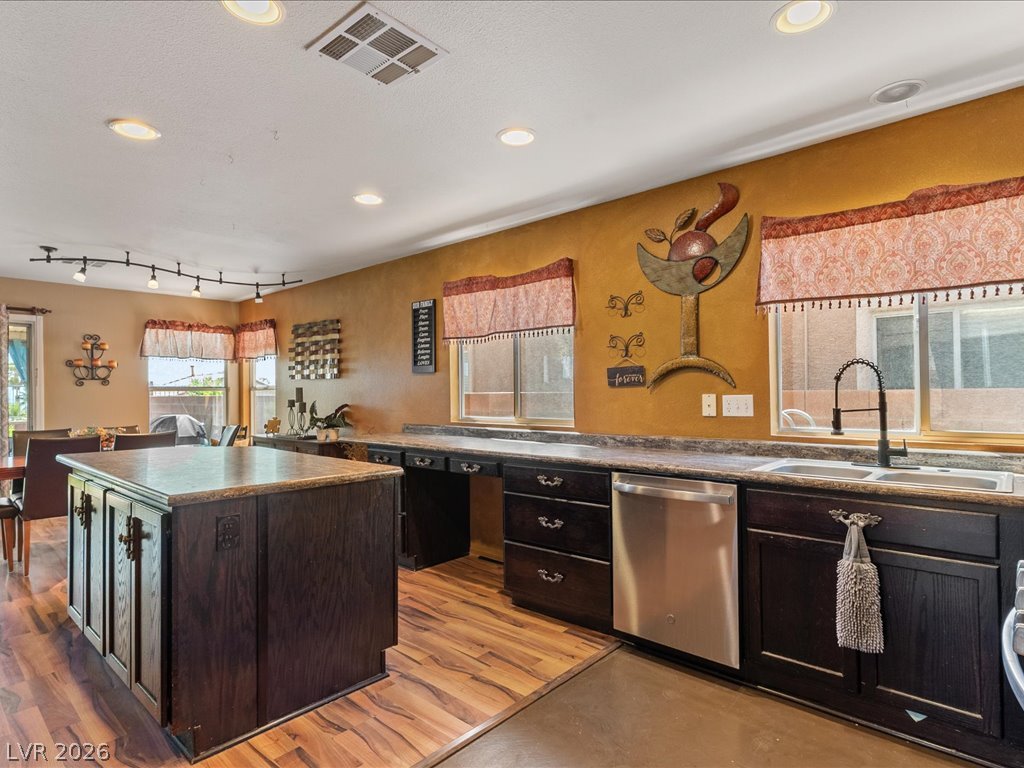 1228 Swanbrooke Drive Las Vegas NV 89144