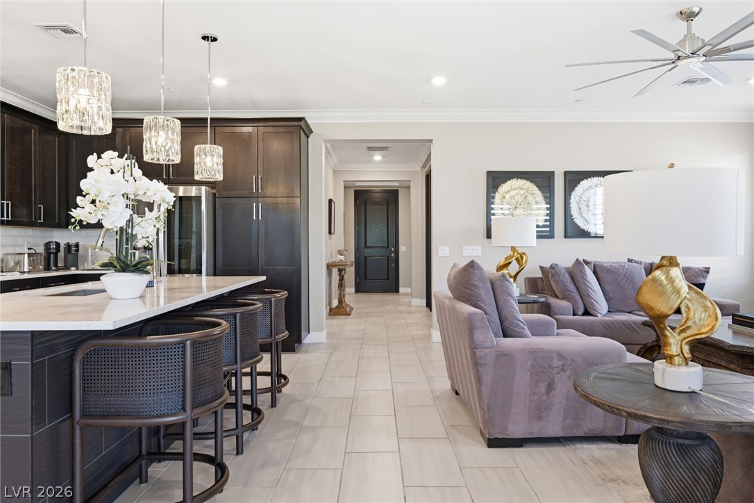14 Sun Mirage Avenue Henderson NV 89011
