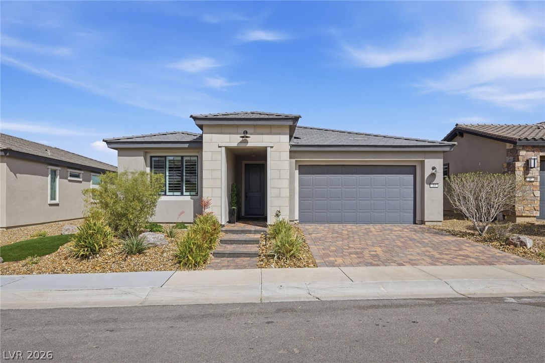 14 Sun Mirage Avenue Henderson NV 89011