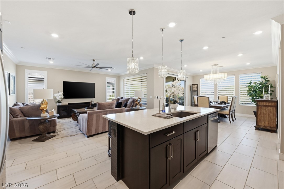 14 Sun Mirage Avenue Henderson NV 89011