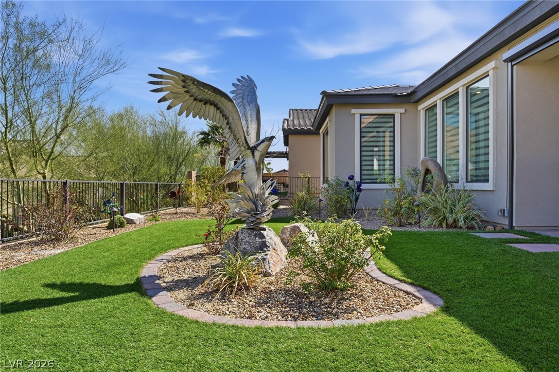 14 Sun Mirage Avenue Henderson NV 89011