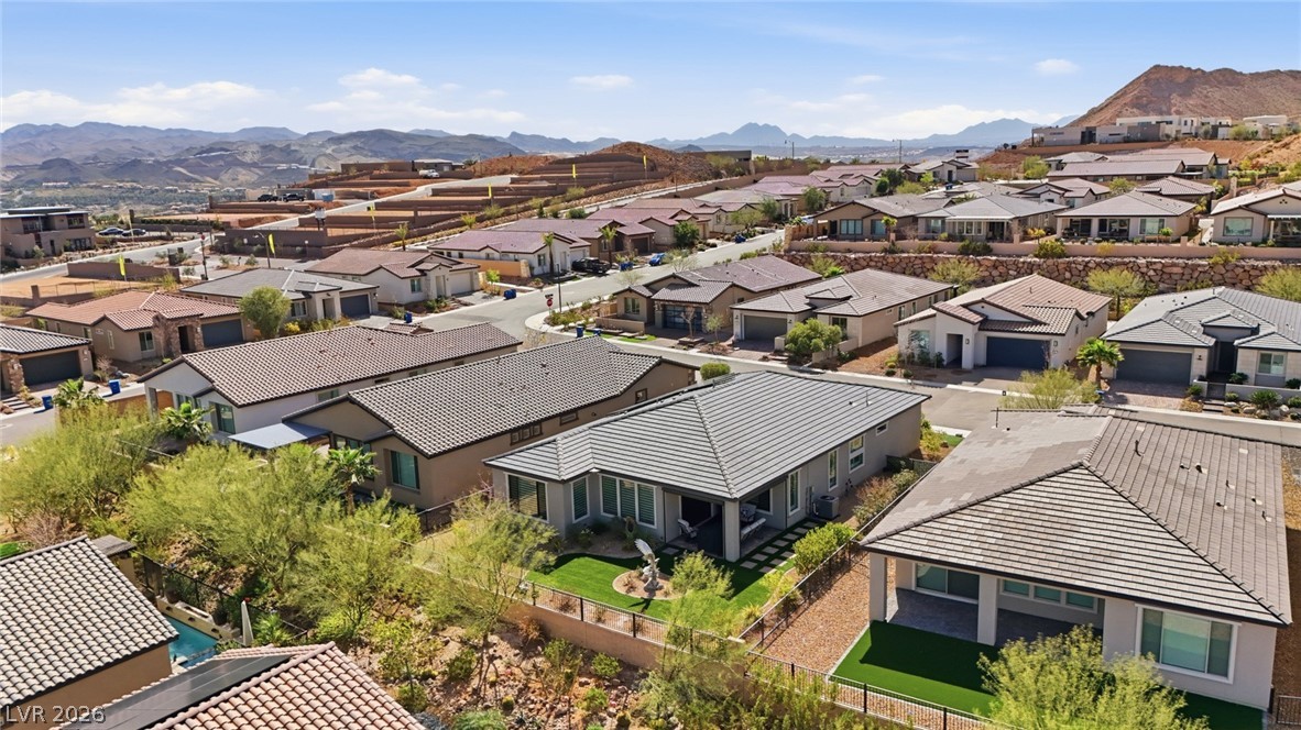 14 Sun Mirage Avenue Henderson NV 89011