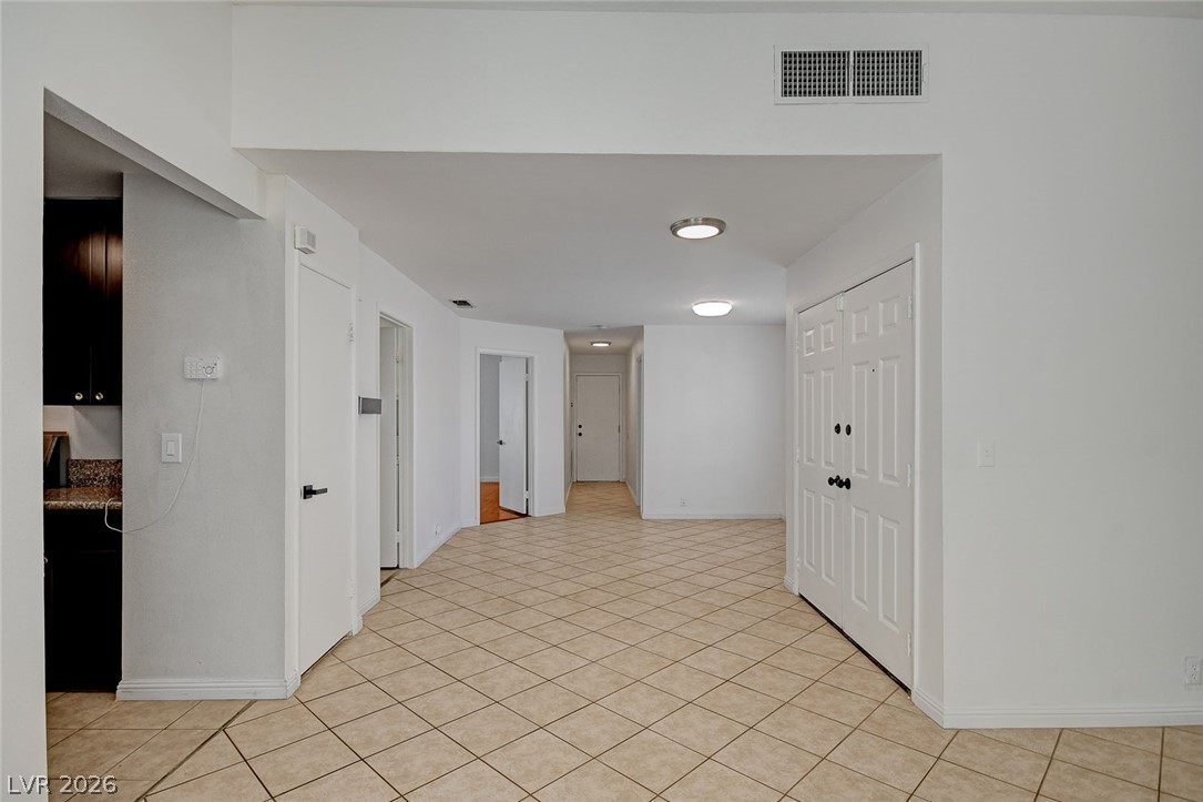 8613 Paddle Wheel Way Las Vegas NV 89117