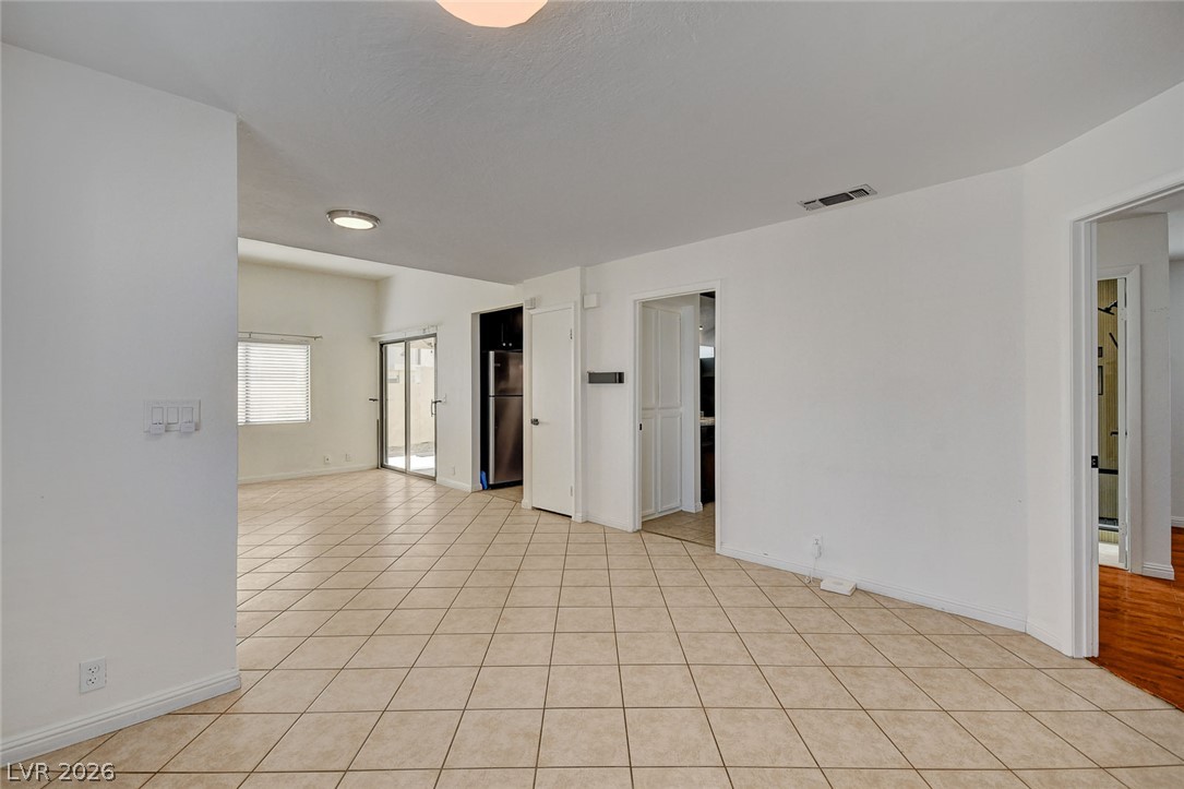 8613 Paddle Wheel Way Las Vegas NV 89117