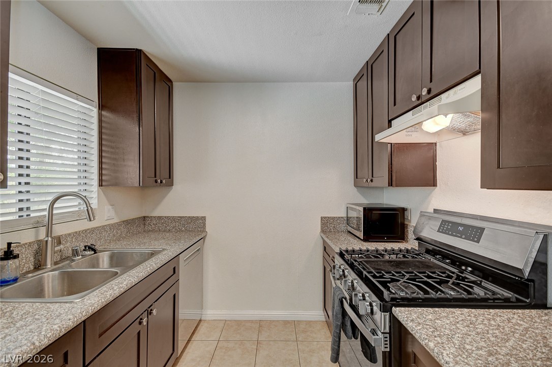 8613 Paddle Wheel Way Las Vegas NV 89117