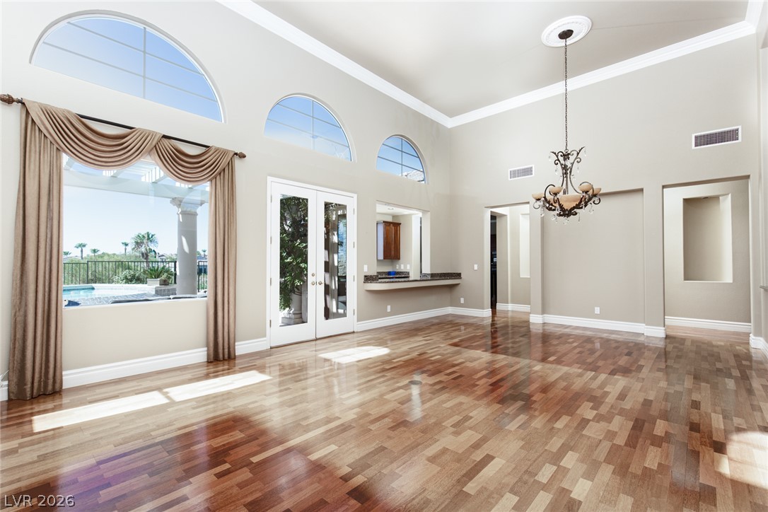 11473 Snow Creek Avenue Las Vegas NV 89135