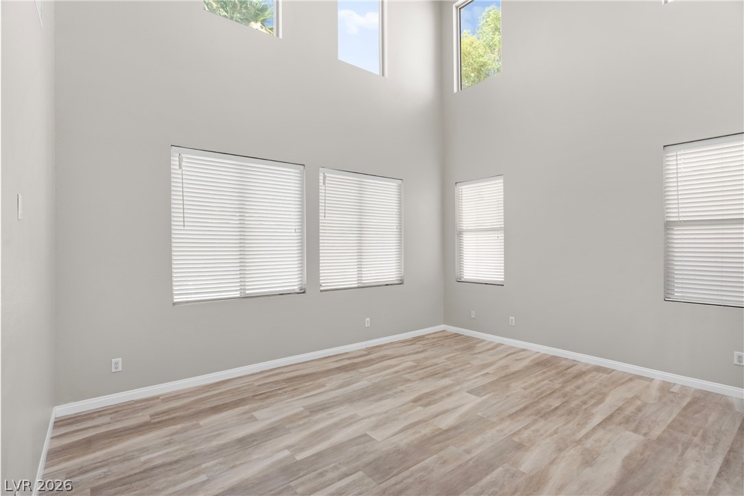 9335 Enchanted Grove Avenue Las Vegas NV 89149