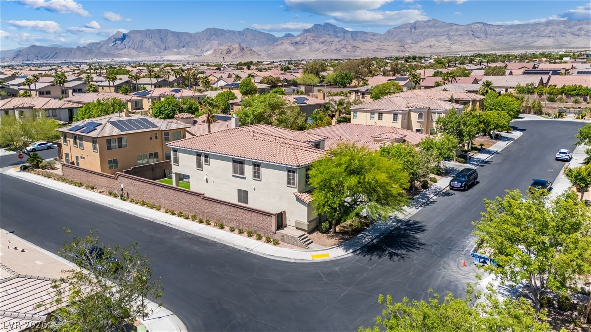 9335 Enchanted Grove Avenue Las Vegas NV 89149