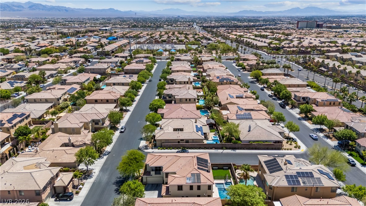 9335 Enchanted Grove Avenue Las Vegas NV 89149